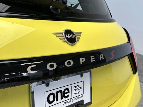 New 2026 MINI Cooper S image 25