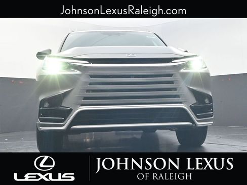 New 2026 Lexus TX 500h AWD image 15