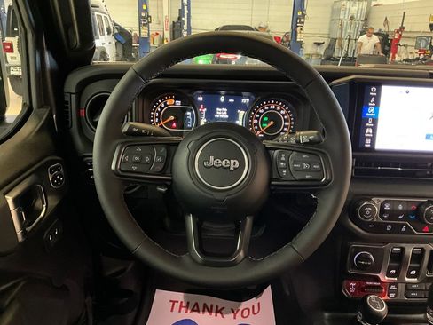 New 2026 Jeep Wrangler Rubicon w/ Steel Bumper Group image 12