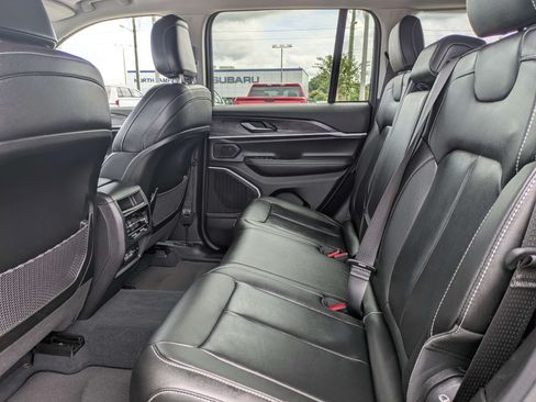 Used 2022 Jeep Grand Cherokee Limited 4xe AWD/4WD image 14