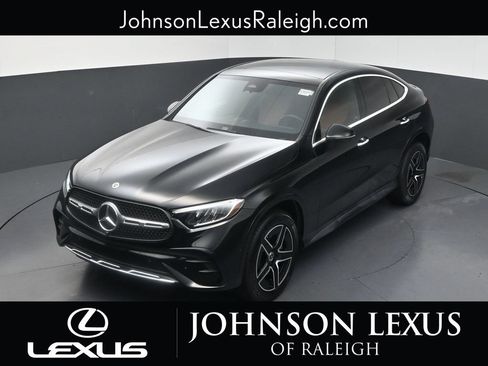 Used 2024 Mercedes-Benz GLC 300 4MATIC image 24