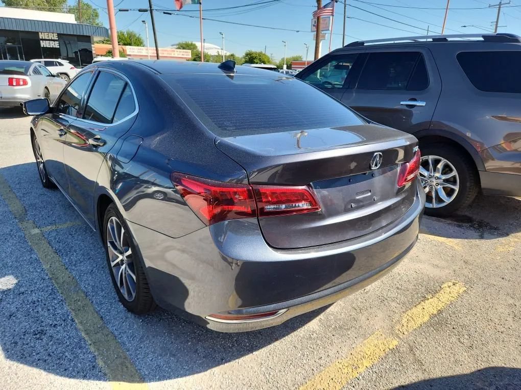Used 2015 Acura TLX w/ Technology Package FWD image 12