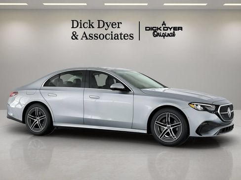 Used 2026 Mercedes-Benz E 350 Sedan image 8