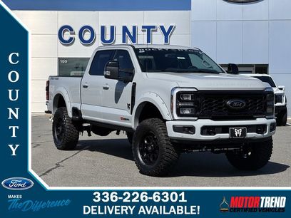 New 2025 Ford F250 Lariat w/ Lariat Ultimate Package