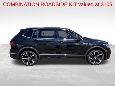 Used 2022 Volkswagen Tiguan SEL R-Line AWD/4WD image 9