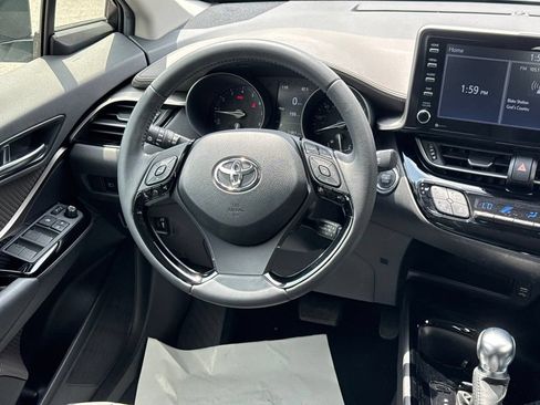 Certified 2021 Toyota C-HR Limited FWD image 19