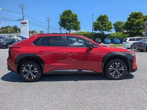 Used 2024 Toyota bZ4X AWD w/ Weather Package image 4