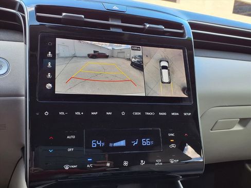 Used 2024 Hyundai Tucson Limited image 25