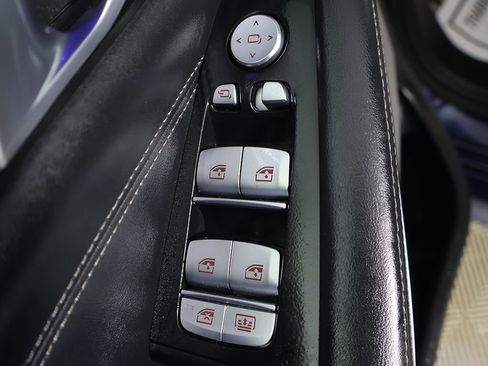 Used 2022 BMW X7 M50i w/ Dynamic Handling Package AWD/4WD image 44
