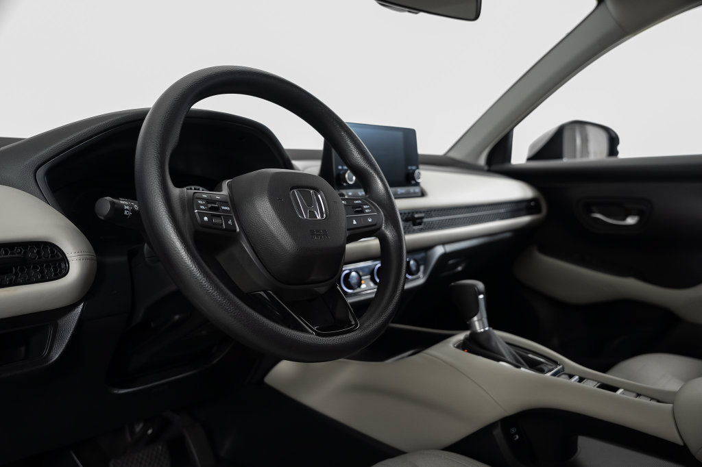 Used 2024 Honda HR-V LX image 28
