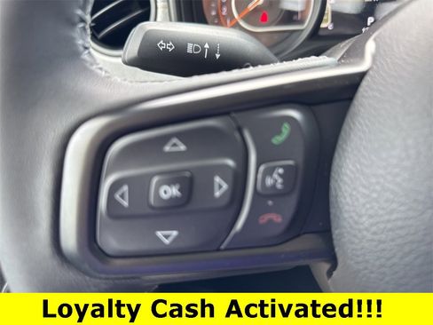 New 2025 Jeep Gladiator Sport image 16