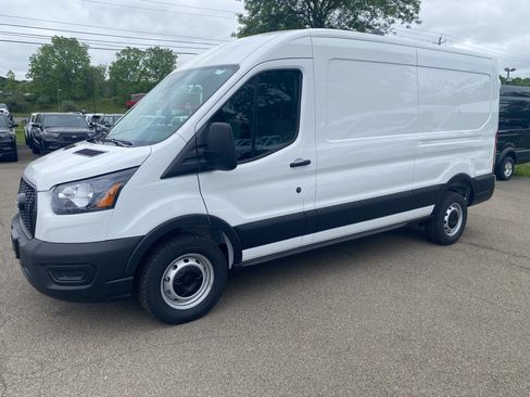New 2026 Ford Transit 250 148 Medium Roof RWD image 3