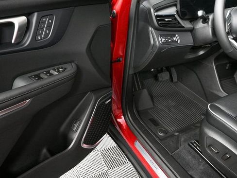 New 2026 Buick Enclave Preferred w/ Power Package image 8