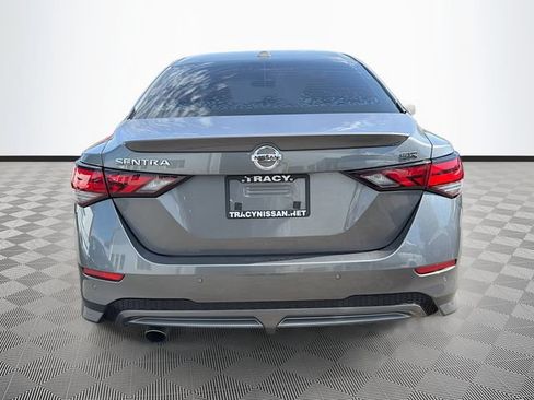 Used 2022 Nissan Sentra SR w/ SR Premium Package FWD image 6