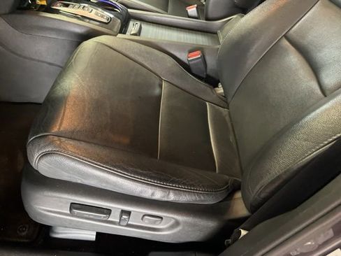 Used 2022 Honda Pilot Touring image 9