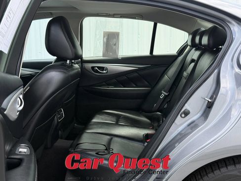 Used 2021 INFINITI Q50 Luxe RWD image 12