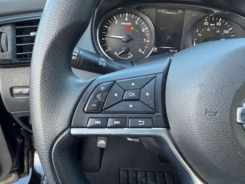 Used 2018 Nissan Rogue Sport S w/ S Appearance Package image 28