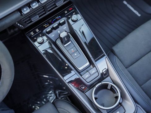 Used 2026 Porsche 911 Targa 4 GTS w/ Premium Package image 36