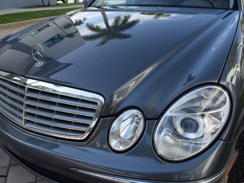 Used 2006 Mercedes-Benz E 350 Sedan image 11