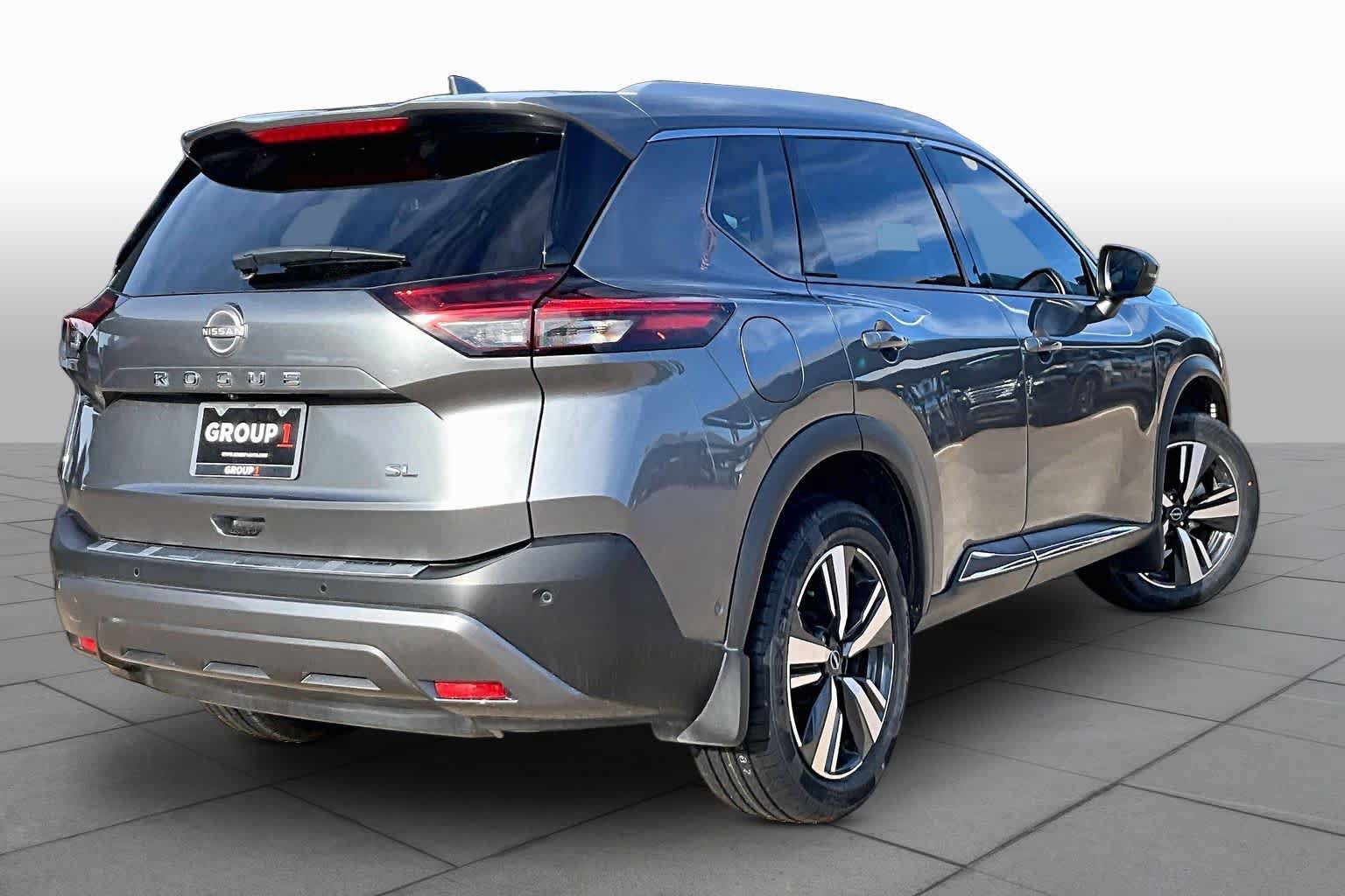 Certified 2023 Nissan Rogue SL w/ SL Premium Package FWD image 12