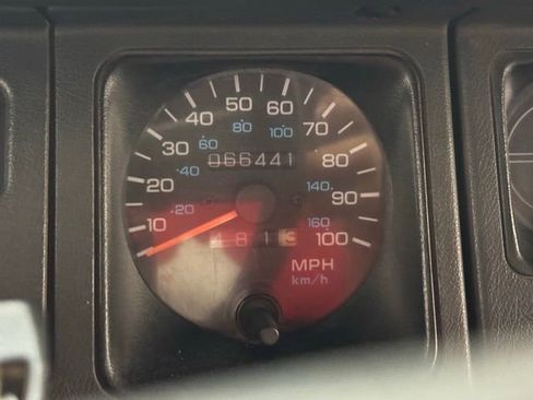 Used 1994 Jeep Wrangler Sahara AWD/4WD image 9