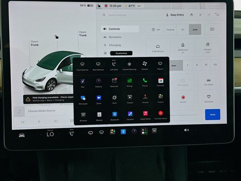 Used 2023 Tesla Model Y Long Range AWD/4WD image 19