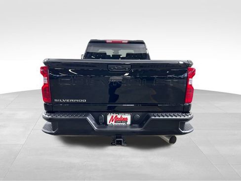 Used 2025 Chevrolet Silverado 2500 W/T image 6