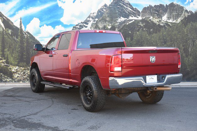 Used 2015 RAM 2500 Tradesman w/ Chrome Appearance Group AWD/4WD image 9