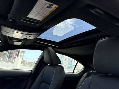 Certified 2023 Lexus IS 350 F Sport image 22