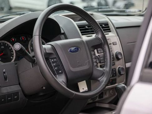 Used 2012 Ford Escape XLT FWD image 21