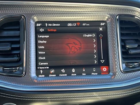 Used 2022 Dodge Challenger SRT Hellcat w/ Plus Package image 18