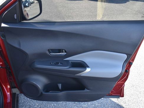 Used 2024 Nissan Kicks SR w/ SR Premium Package image 25