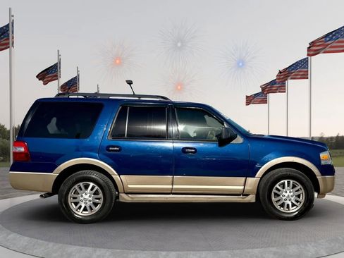 Used 2012 Ford Expedition XLT image 8