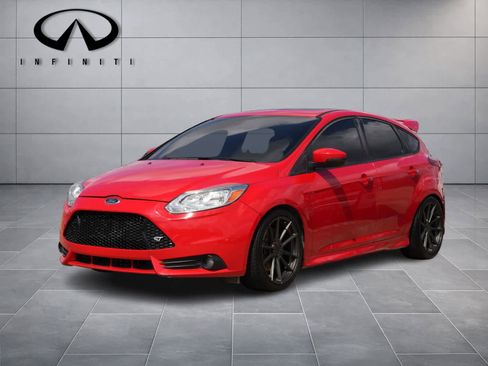 Used 2013 Ford Focus ST image 1