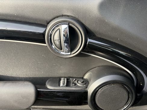 Used 2024 MINI Cooper S image 7