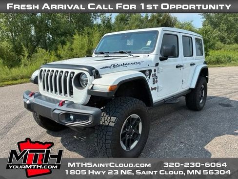 Used 2019 Jeep Wrangler Unlimited Rubicon AWD/4WD image 4