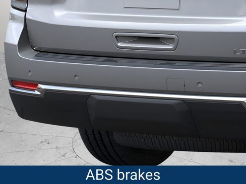 New 2026 Chevrolet Suburban LT w/ Comfort Package image 16