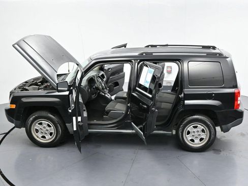Used 2011 Jeep Patriot Sport w/ PWR Value Group AWD/4WD image 32