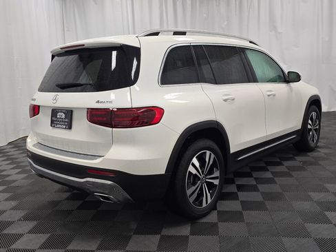 Certified 2025 Mercedes-Benz GLB 250 4MATIC image 6