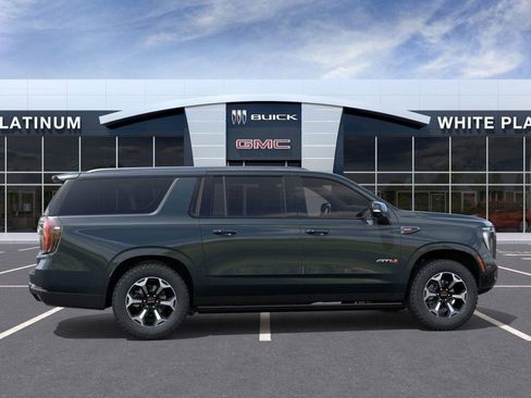 New 2025 GMC Yukon XL AT4 image 5