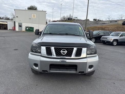 Used 2008 Nissan Titan SE image 3