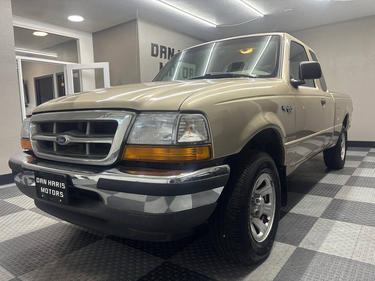 Used 2000 Ford Ranger XLT RWD image 3