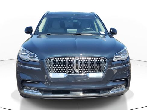 Used 2022 Lincoln Aviator Reserve w/ Equipment Group 201A AWD/4WD image 2