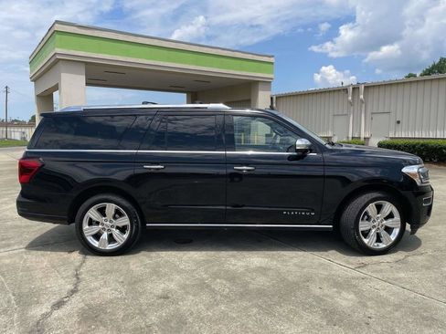 Used 2023 Ford Expedition Max Platinum AWD/4WD image 2