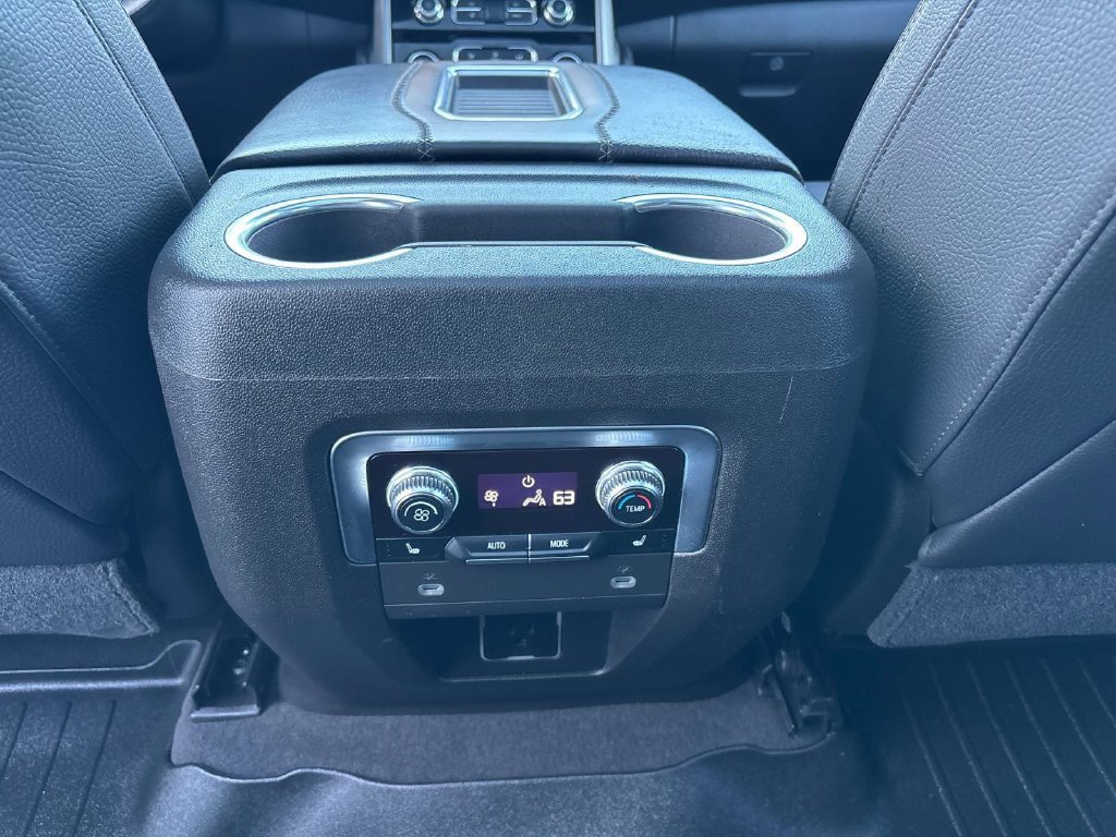 Used 2021 GMC Yukon Denali AWD/4WD image 11