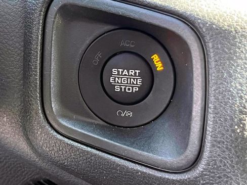 Used 2024 Jeep Wrangler Unlimited Sport AWD/4WD image 30
