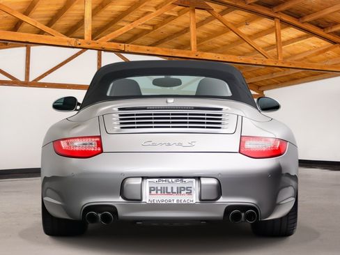Used 2011 Porsche 911 Carrera S RWD image 5