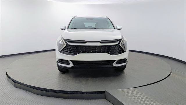 Used 2023 Kia Sportage EX AWD/4WD image 12