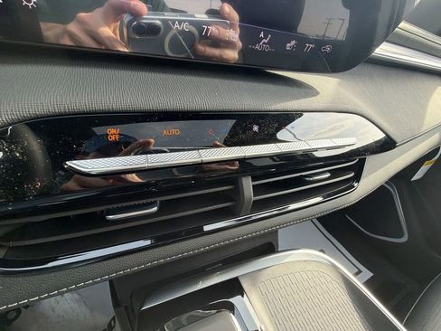 New 2026 Buick Enclave Sport Touring w/ Power Package FWD image 18