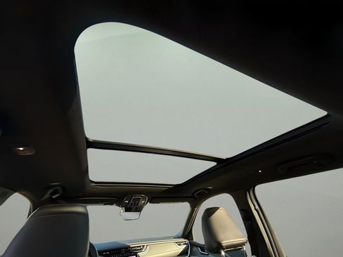 New 2025 Jeep Grand Cherokee Limited w/ Luxury Tech Group II image 28